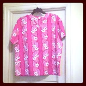Hot pink Hawaiian Print Scrub top